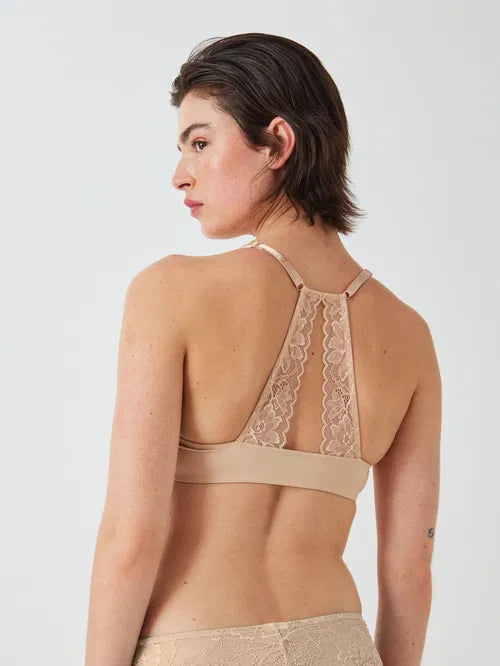 ‘Zayla’ lace racer back bra in almond