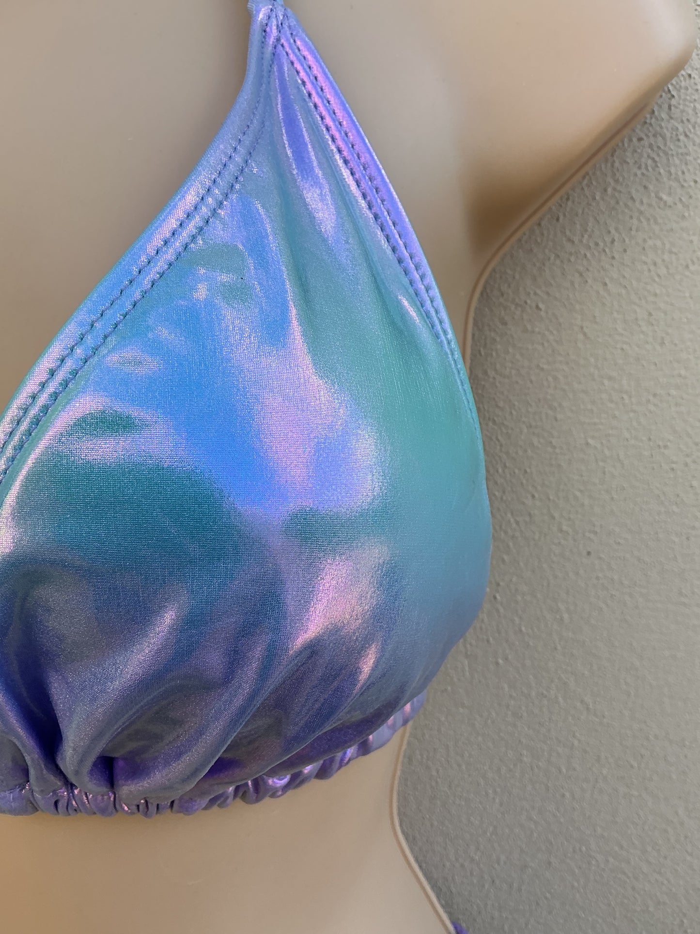 Wet look, iridescent bikini in lilac size XL (14)