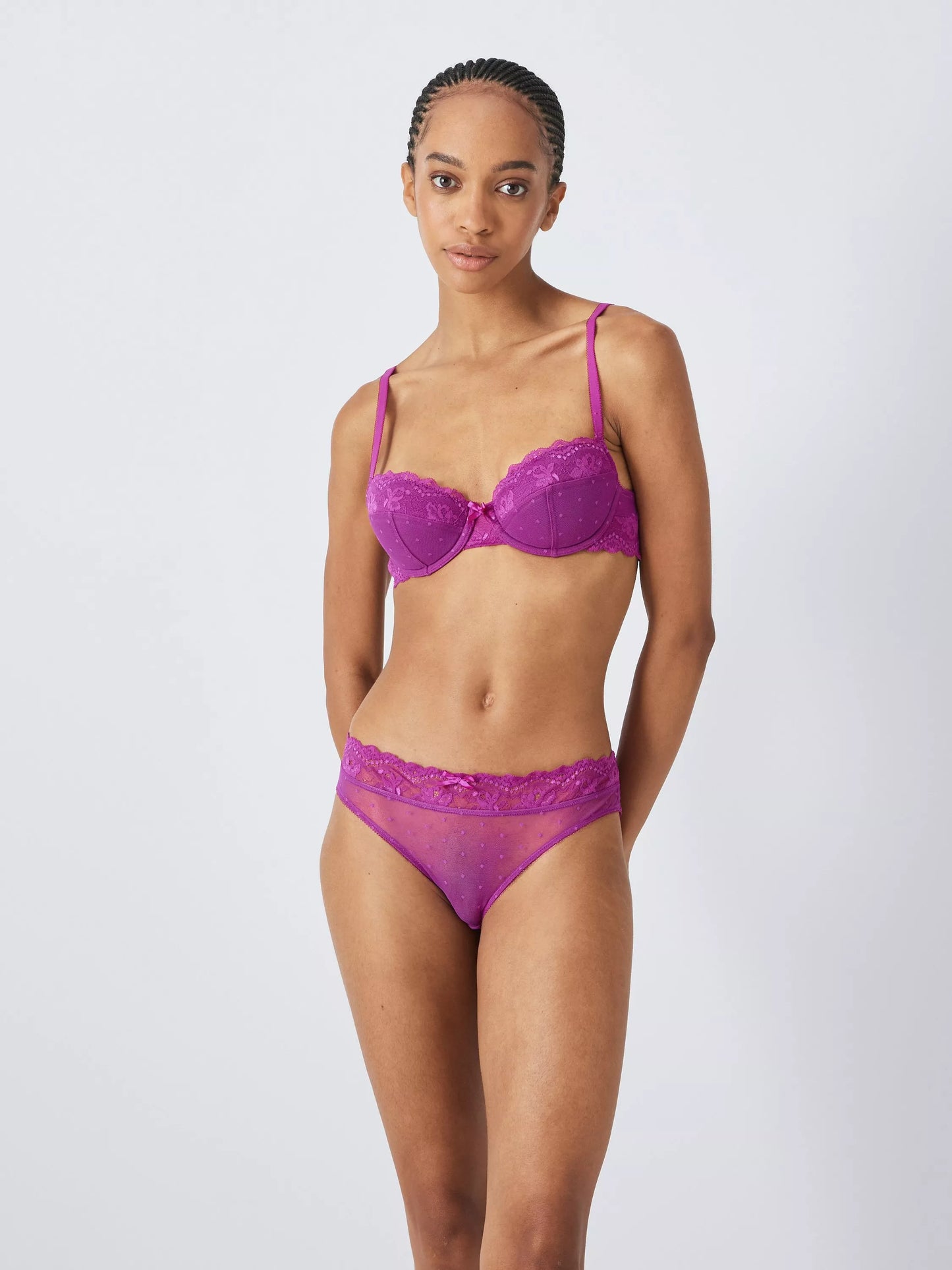 ‘Charlie’ padded plunge bra in magenta