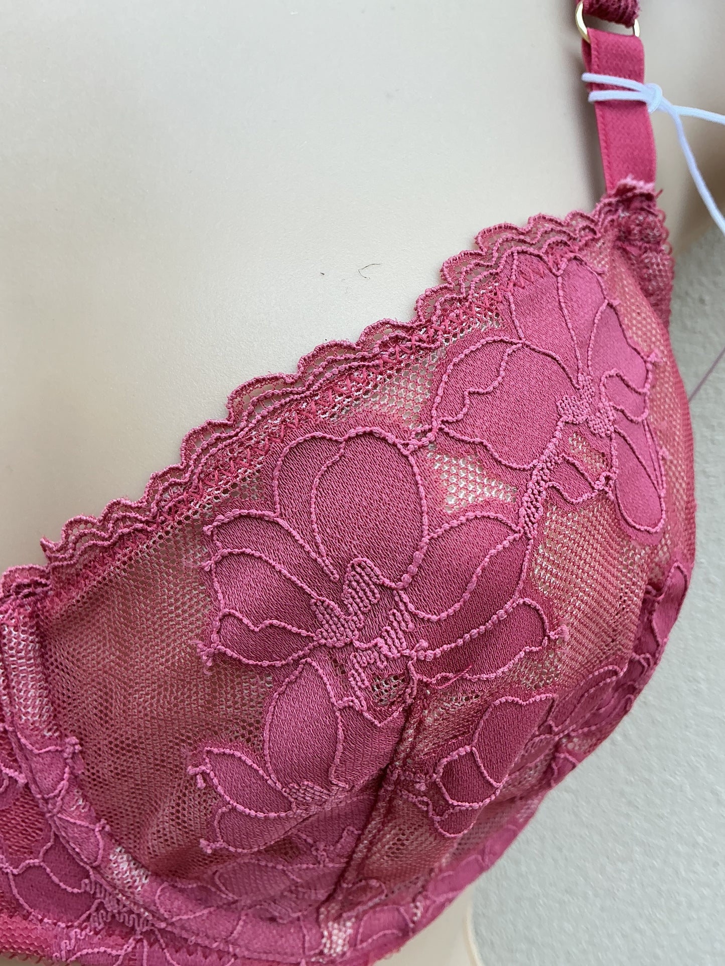 ‘Kellie’ lace balcony bra in mauve pink, full support