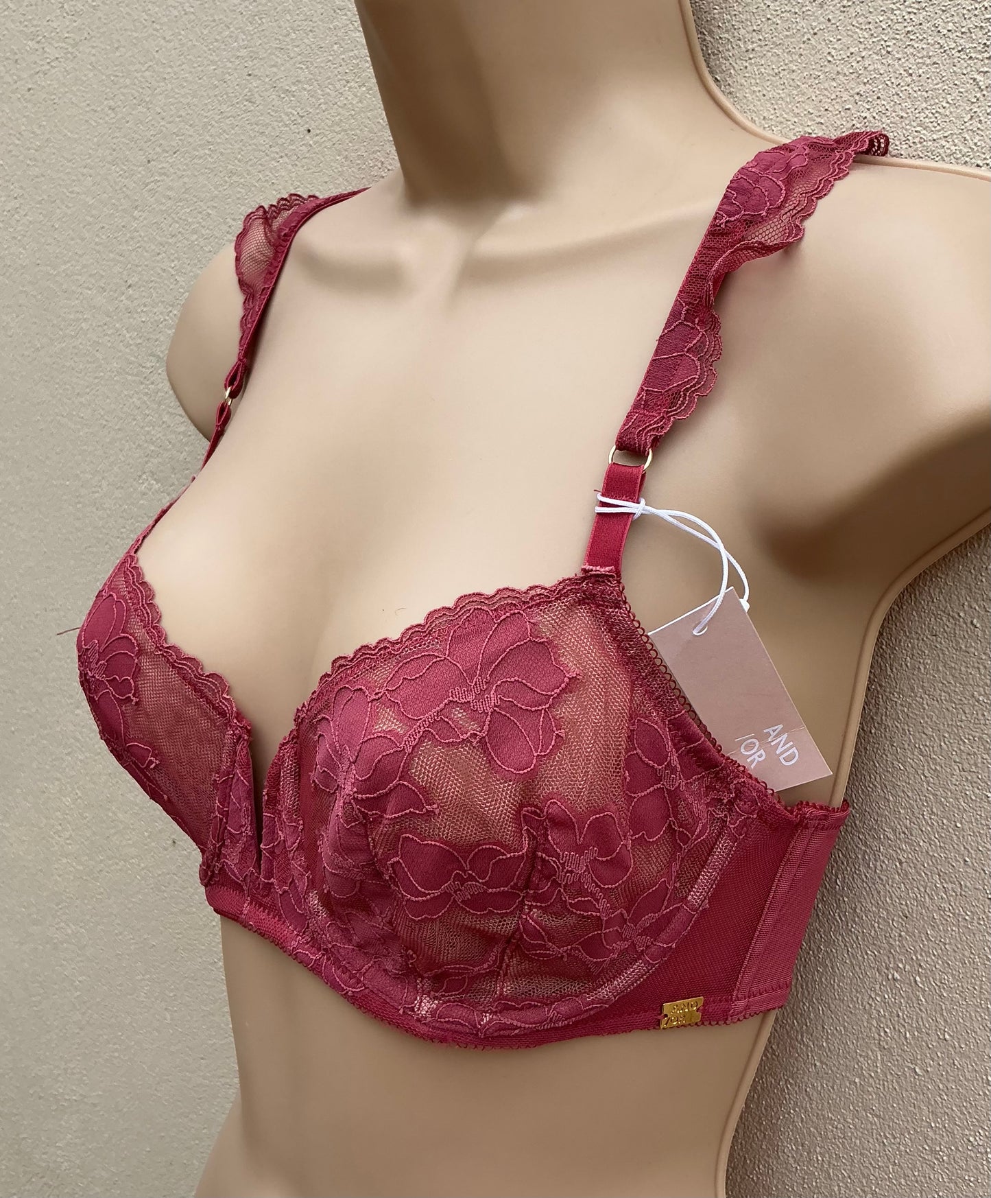 ‘Kellie’ lace balcony bra in mauve pink, full support