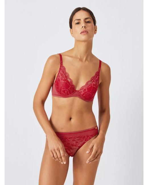 ‘Wren’ high apex, padded plunge bra in red