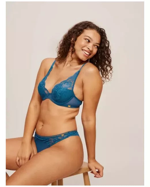 ‘Wren’ high apex, padded plunge bra in teal, full support