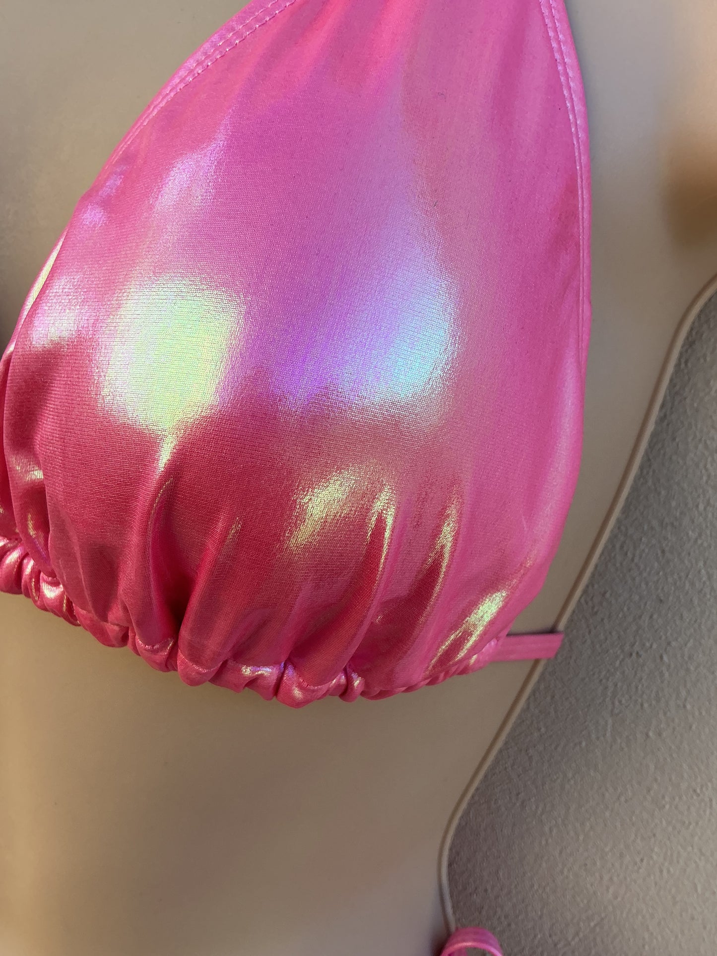 Wet look, iridescent bikini in pink size XL (14)