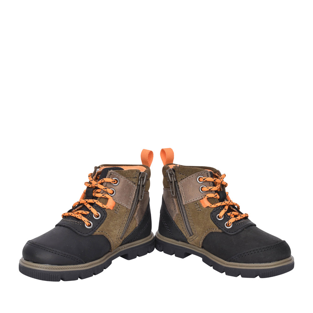 Clark’s ‘Lorcam Hike’ boots in khaki combo (wide fit G)