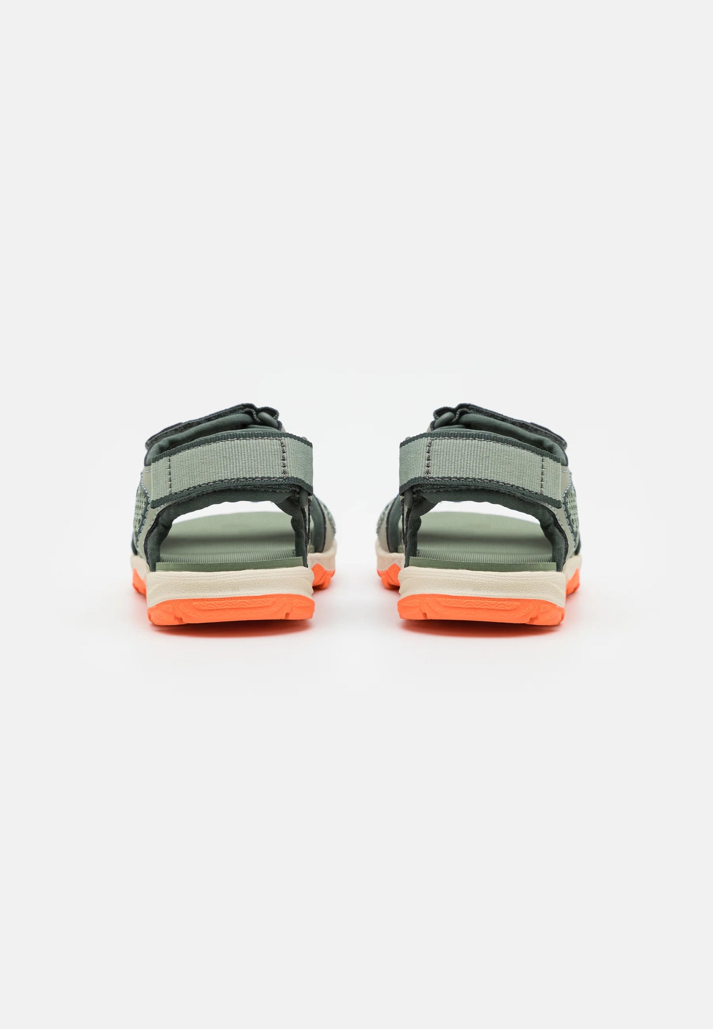 Jack Wolfskin ‘Taraco’ beach sandals in mint leaf size 2.5 (35)