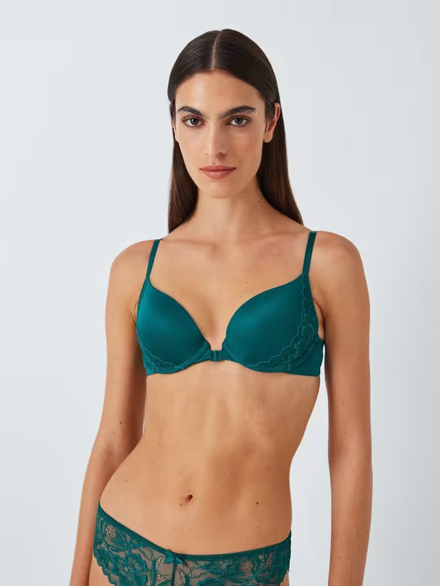 ‘Zayla’ lace racer back bra in green