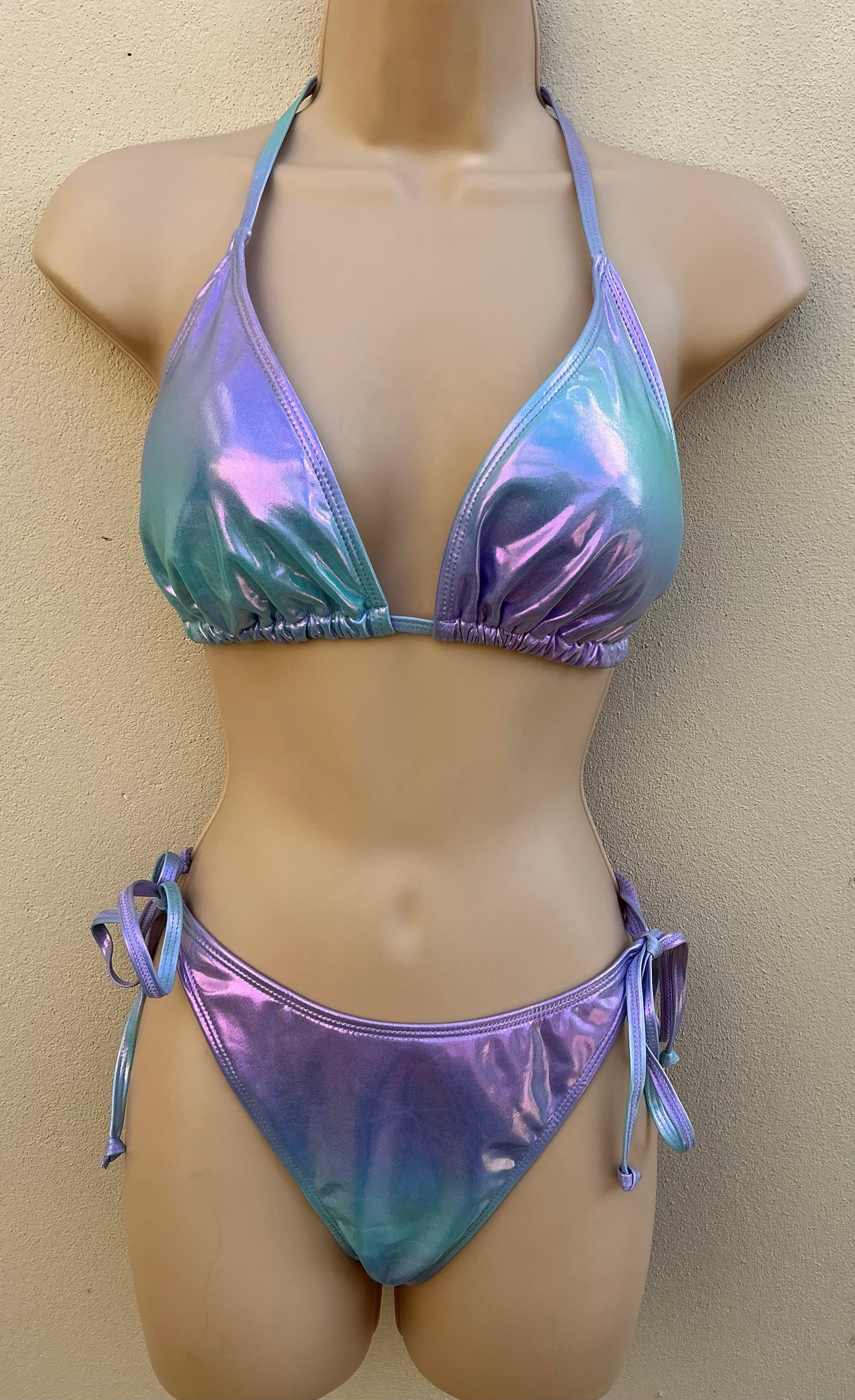 Wet look, iridescent bikini in lilac size XL (14)