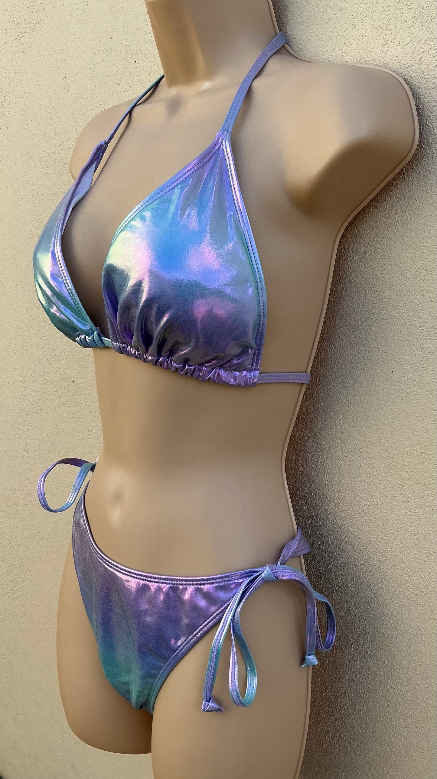 Wet look, iridescent bikini in lilac size XL (14)