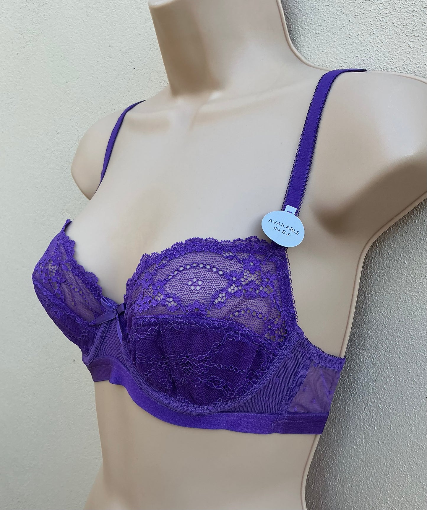 ‘Reece’ lace, non padded bra in purple
