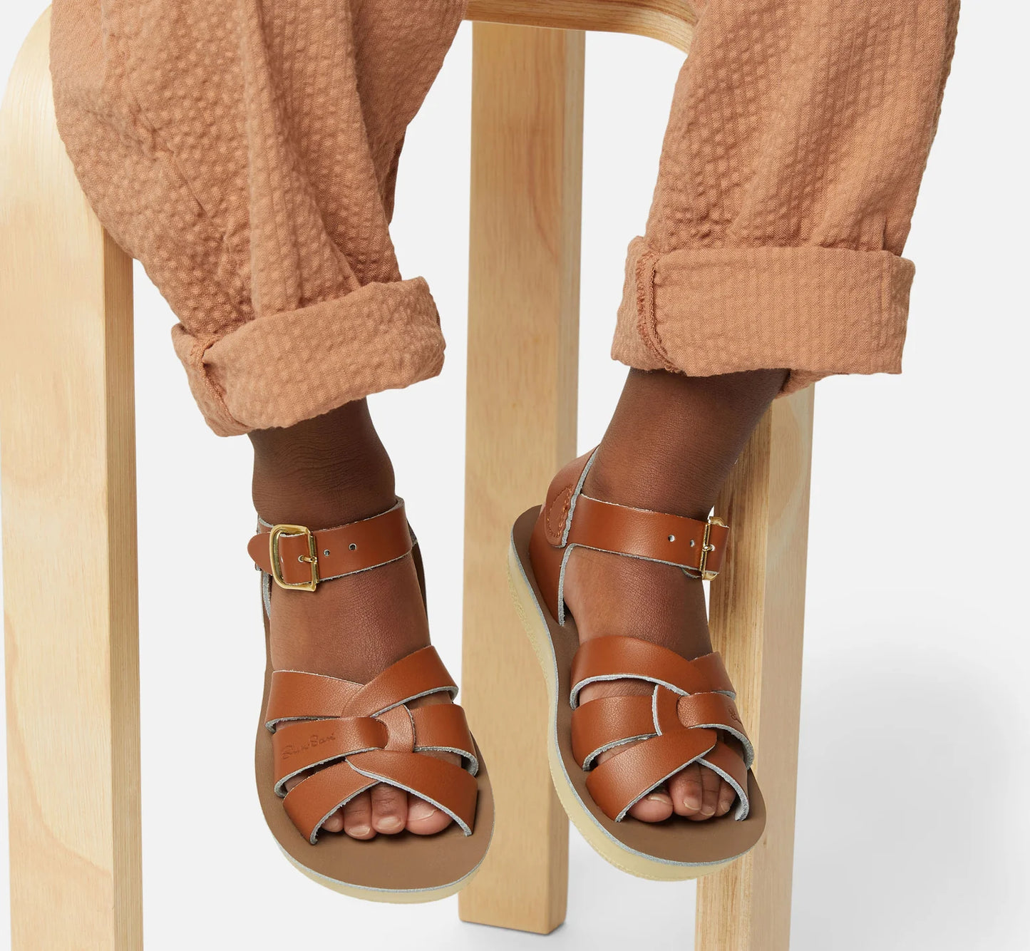 SALT-WATER ‘Swimmer’ sandals in tan