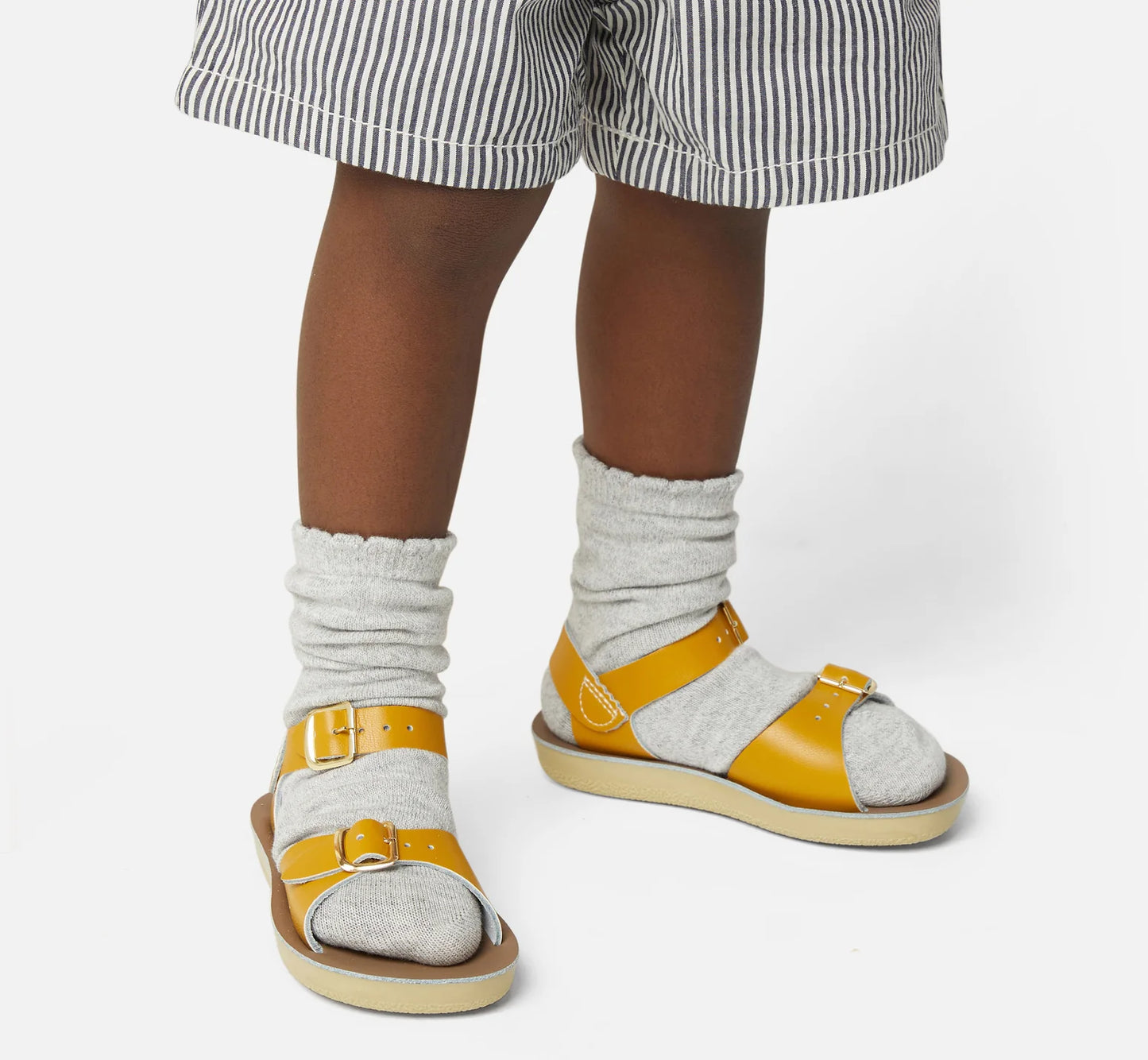 SALT-WATER ‘Surfer’ sandals in Mustard size 10 (28)