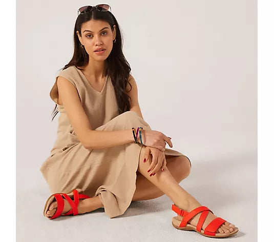 VIONIC ‘Rest Raya’ leather sandals in orange red size 4 (37)