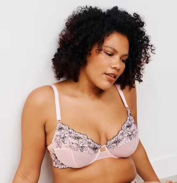 ‘Alexis Soft Bloom’ embroidered bra in soft pink/black 36F - full support