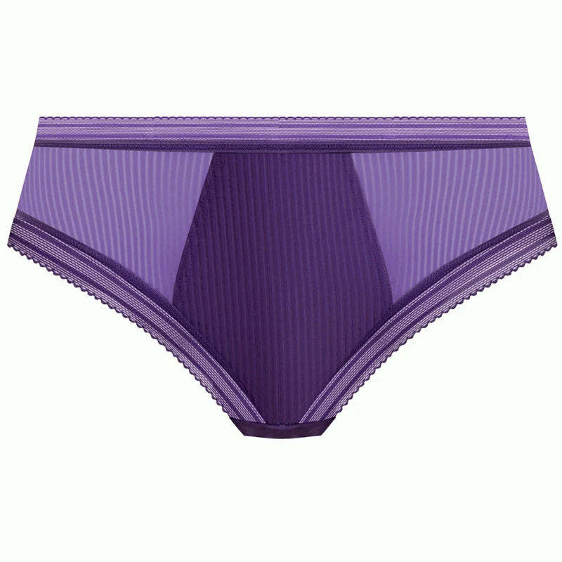 ‘Fusion’ briefs in blackberry size L