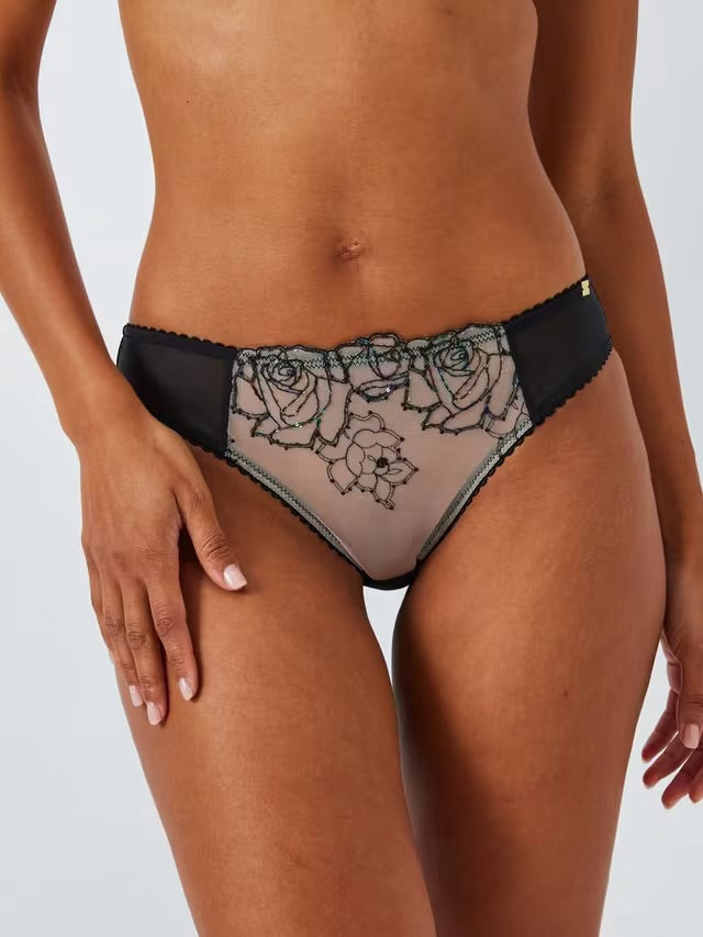 ‘Blake’ bikini briefs size 14