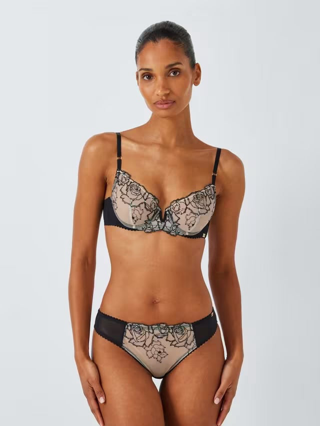 ‘Blake’ bikini briefs size 14