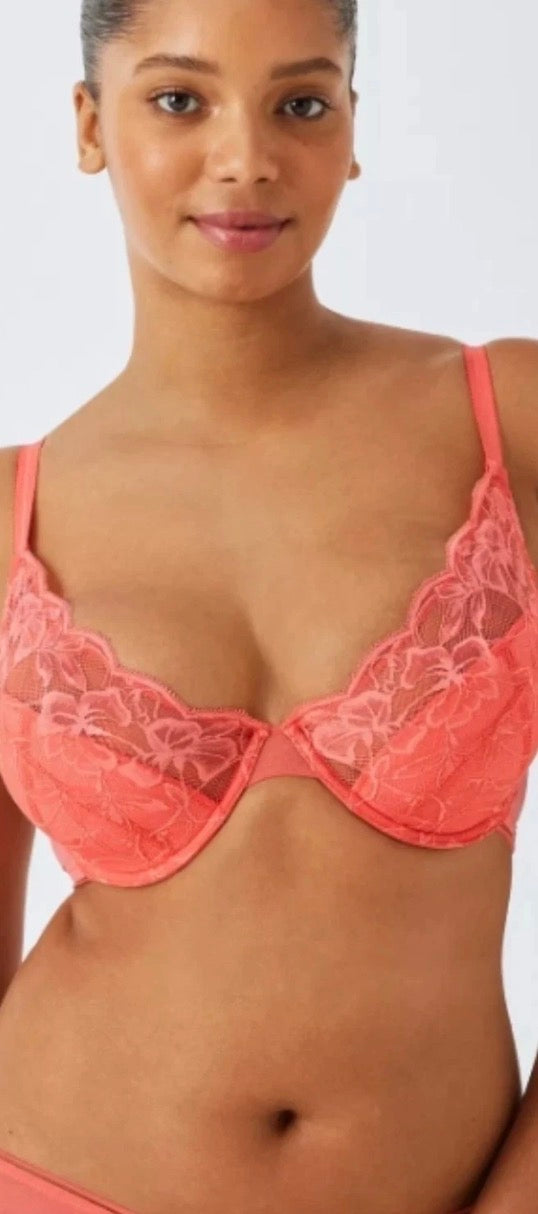 ‘Wren’ high apex, padded plunge bra in coral, full support