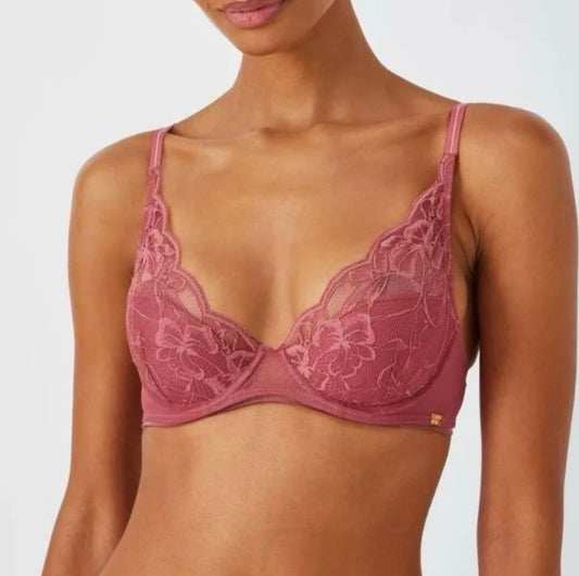 ‘Wren’ high apex, padded plunge bra in mauve pink 36D
