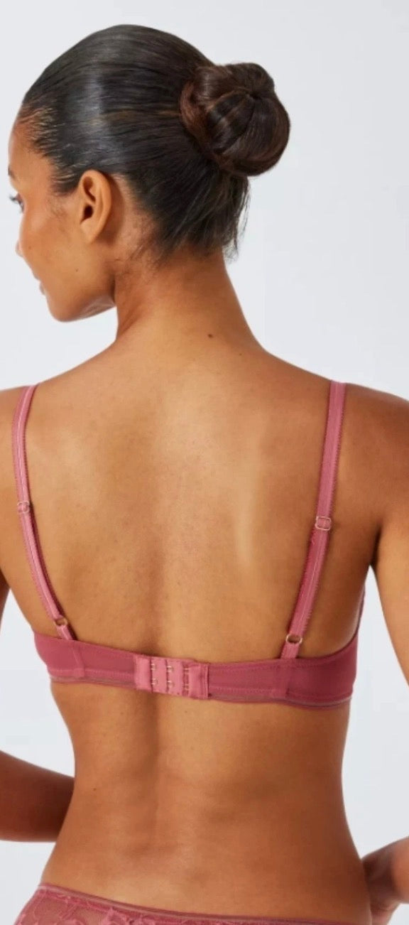 ‘Wren’ high apex, padded plunge bra in mauve pink 36D