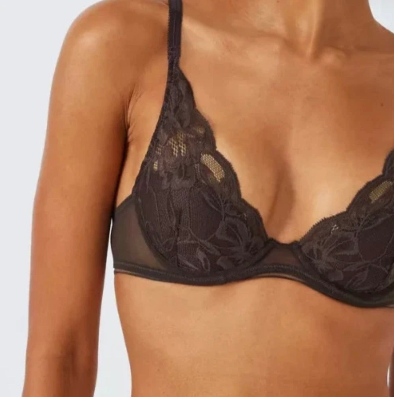‘Wren’ high apex, padded, plunge, full support bra in chocolate brown