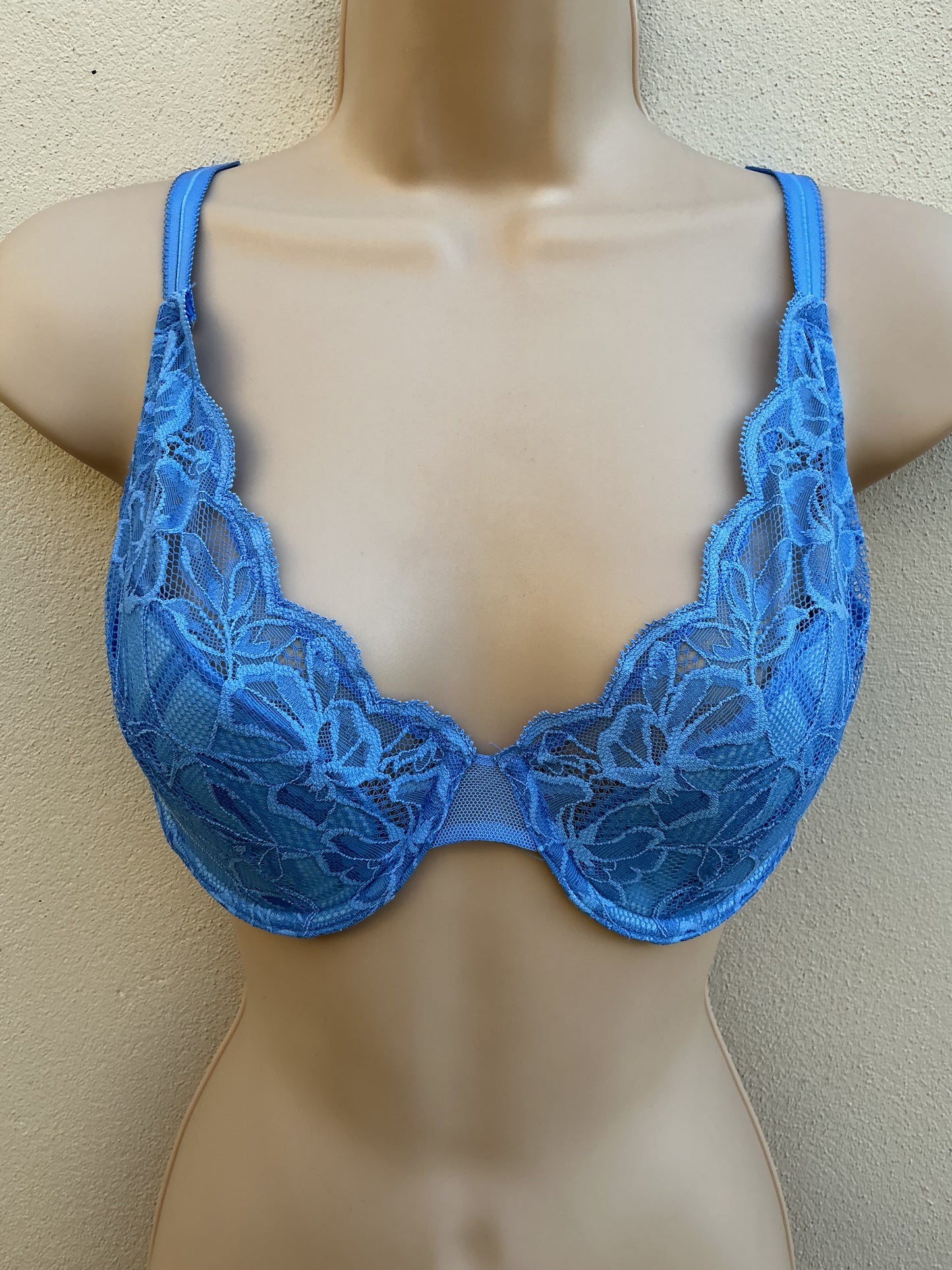 ‘Wren’ high apex, padded plunge bra in cornflower blue size 38DD