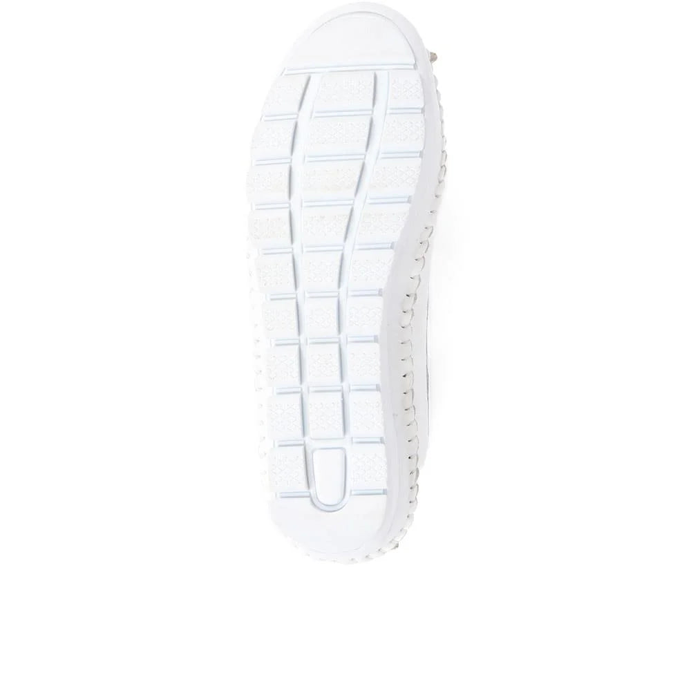 PAVERS leather ballet pumps in white size 5 (38)