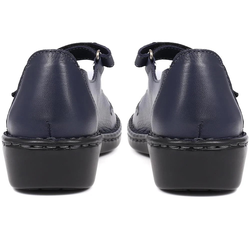 PAVERS touch-fasten Mary Jane’s in navy leather size 4 (37)
