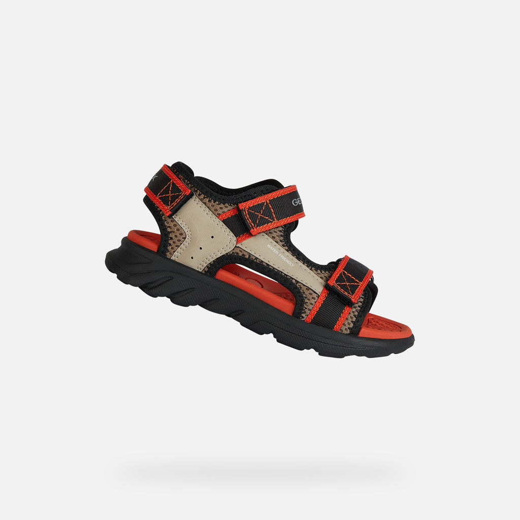 GEOX Airadyum water friendly sandals in dark beige/red size 1 (33)