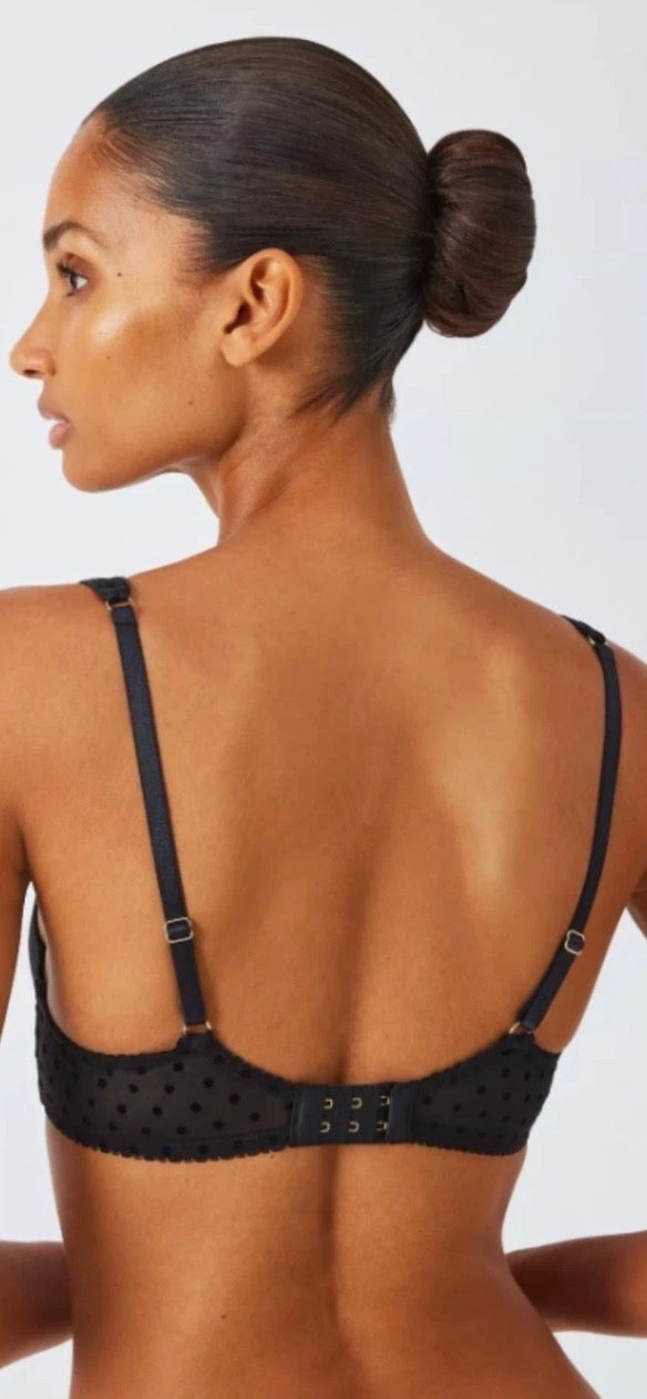‘Coco’ spacer bra in black