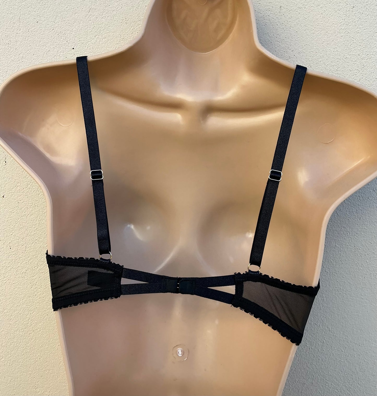 ‘Coco’ dotty bra in black