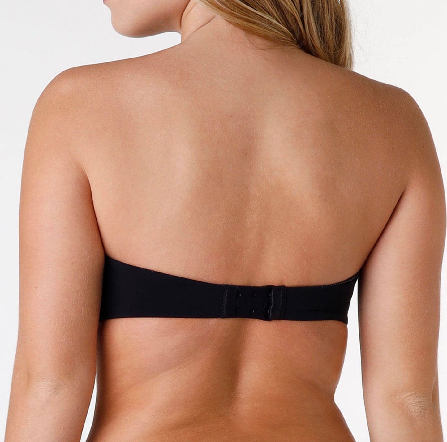 Wonderbra ultimate strapless push-up bra in black