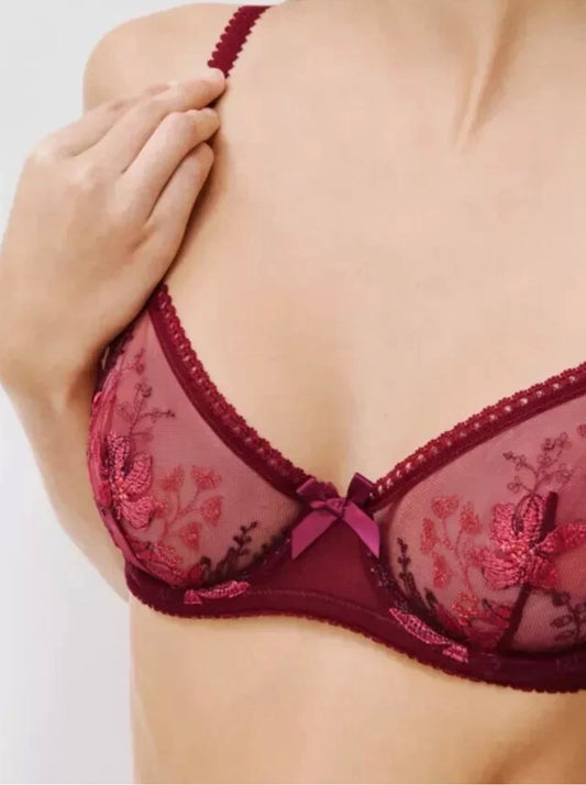 ‘Coralie’ balcony bra in red