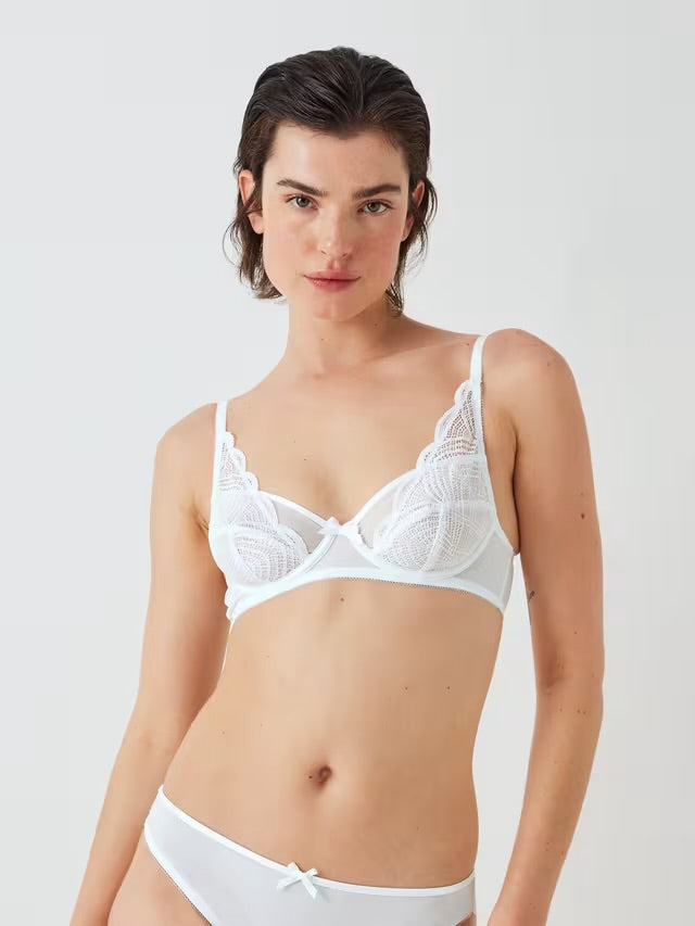 ‘Mabel’ high apex, non padded plunge bra in white