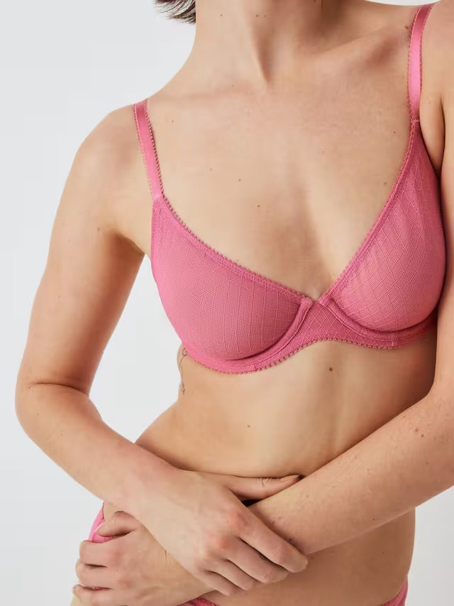 ‘Marley’ geo plunge bra in rose