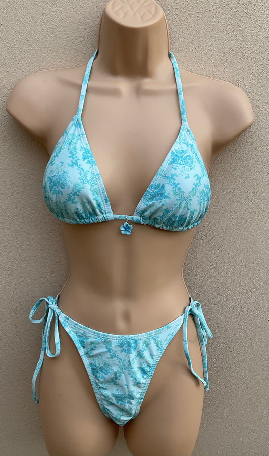 Turquoise pattern bikini