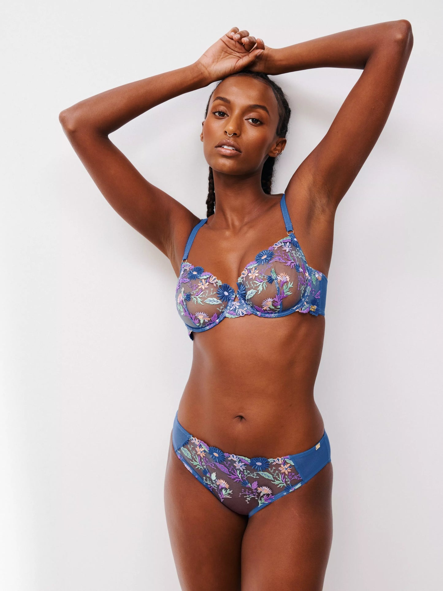 ‘Kiki’ floral bra in bright blue in 34B