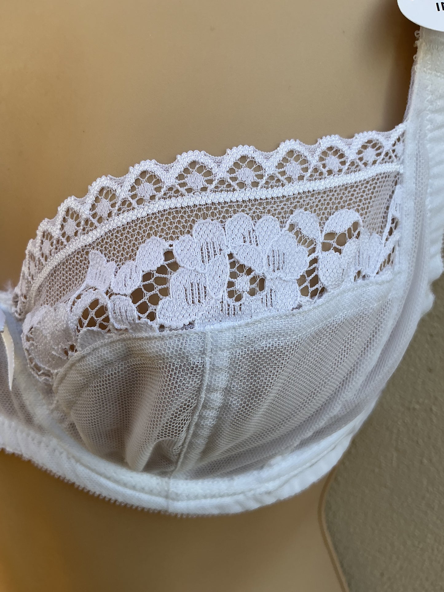 ‘Maisey’ non padded, lace edge bra, in white