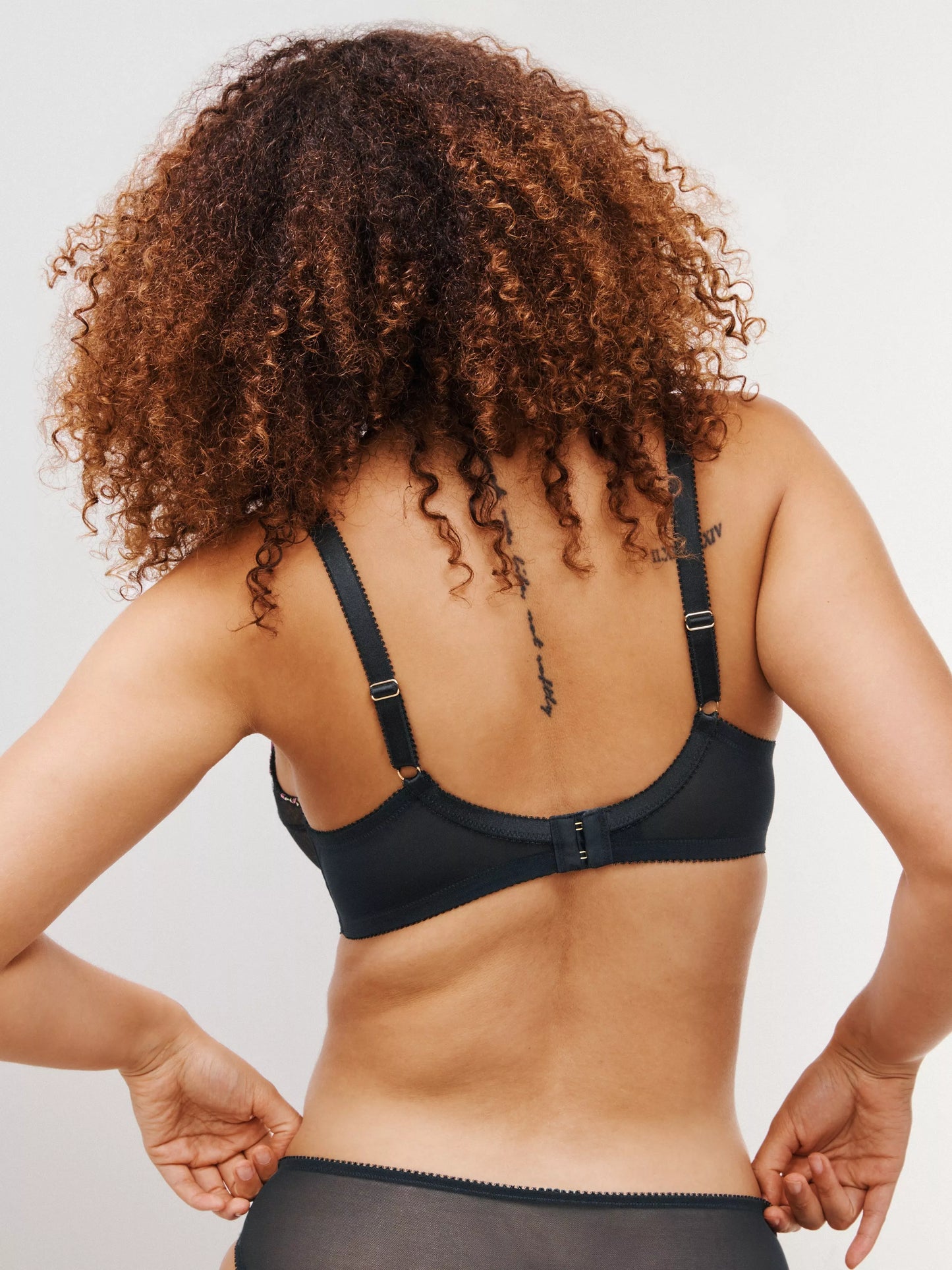 ‘Kiki’ butterfly full support balcony bra
