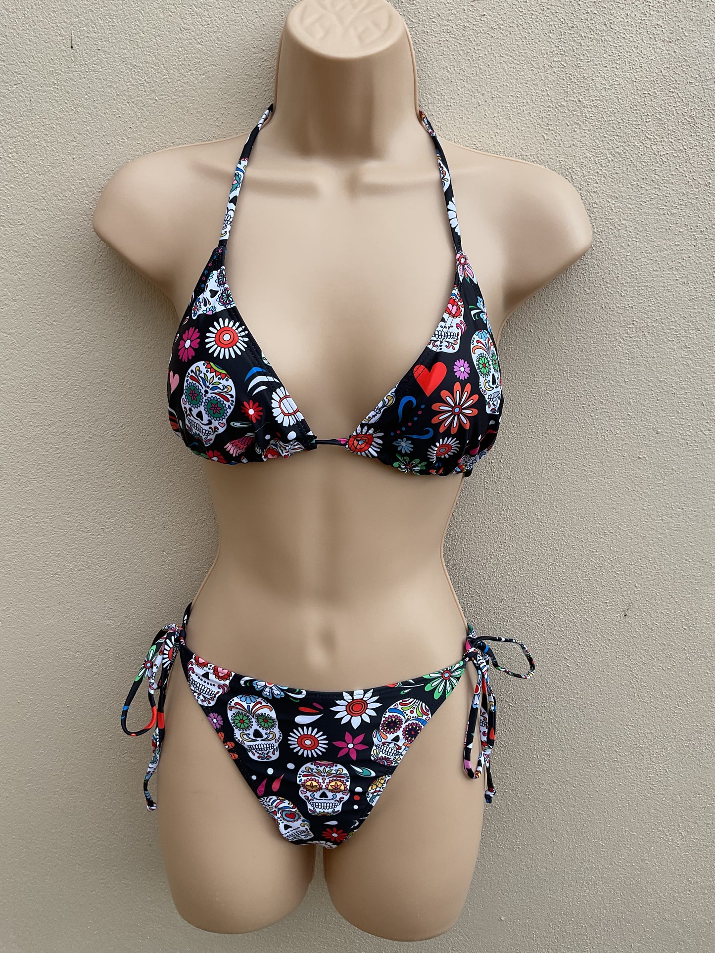 Black candy skull bikini size M (10)