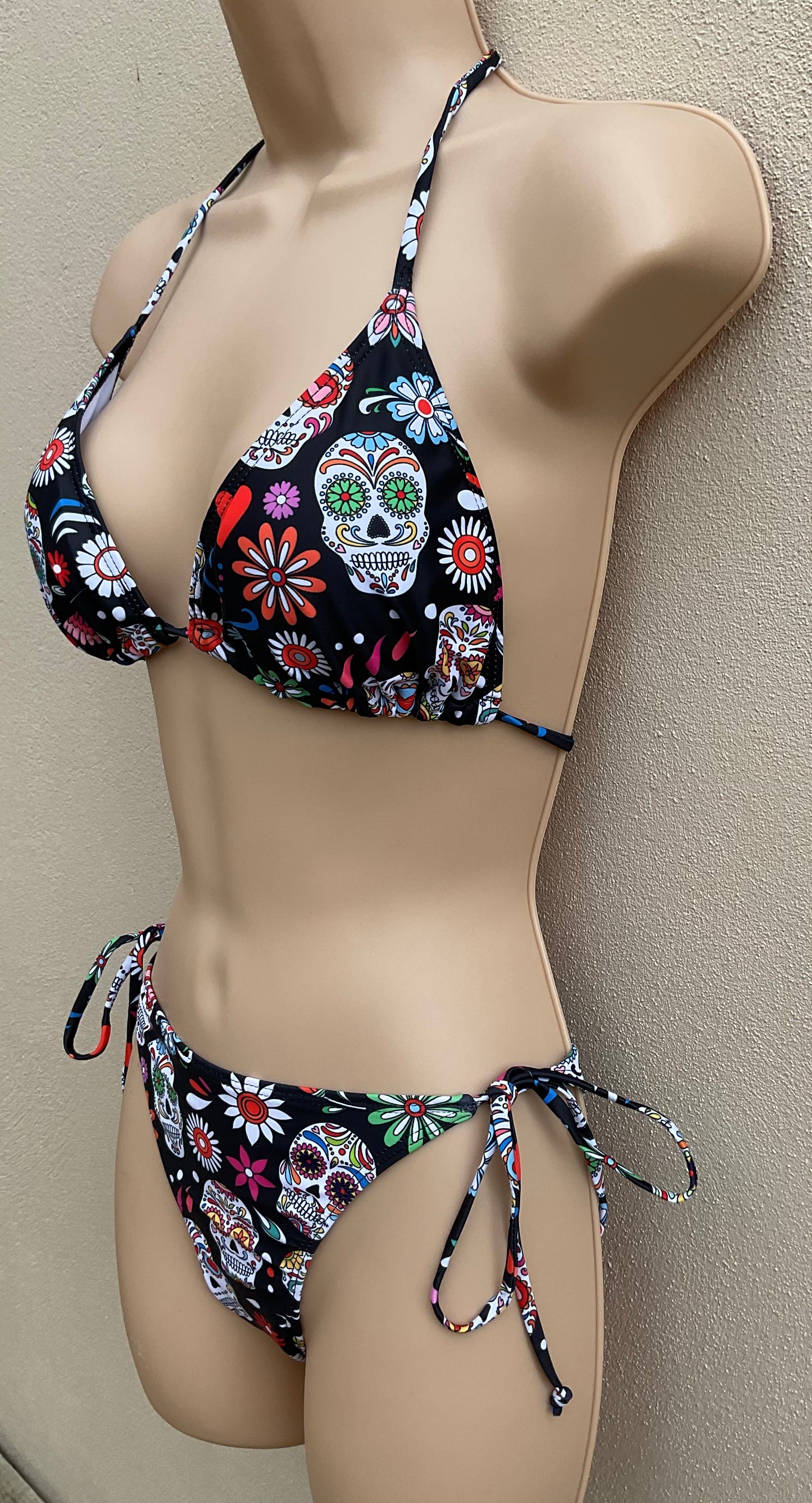 Black candy skull bikini size M (10)