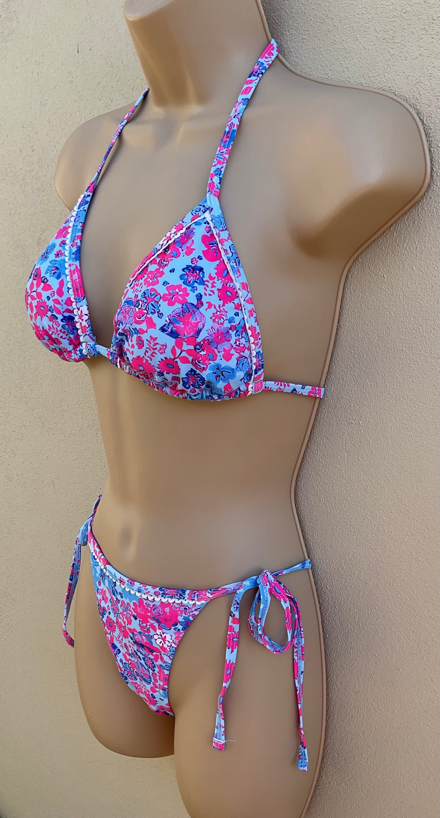 Sky blue and fuchsia floral bikini size S (8)