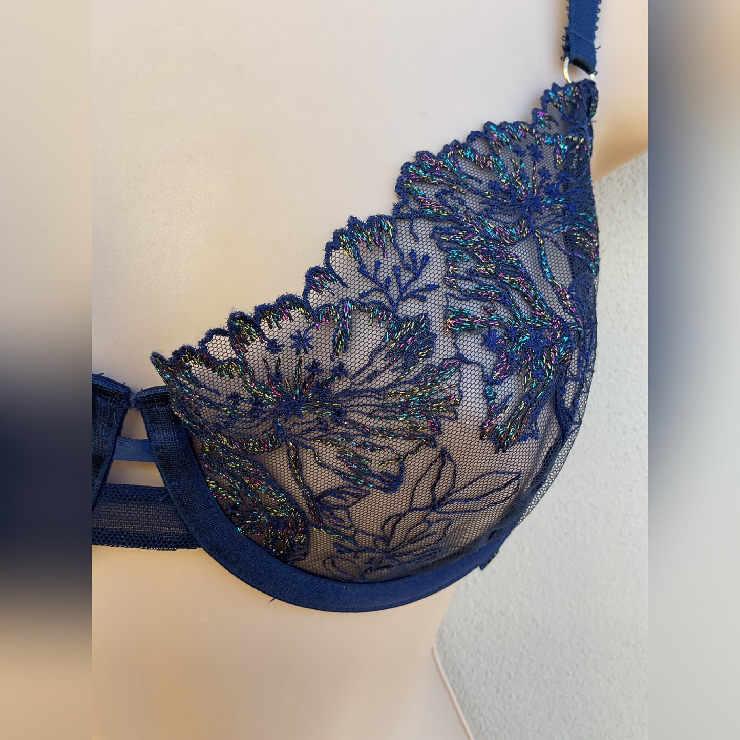 ‘Alexis Soft Bloom’ embroidered bra in metallic navy