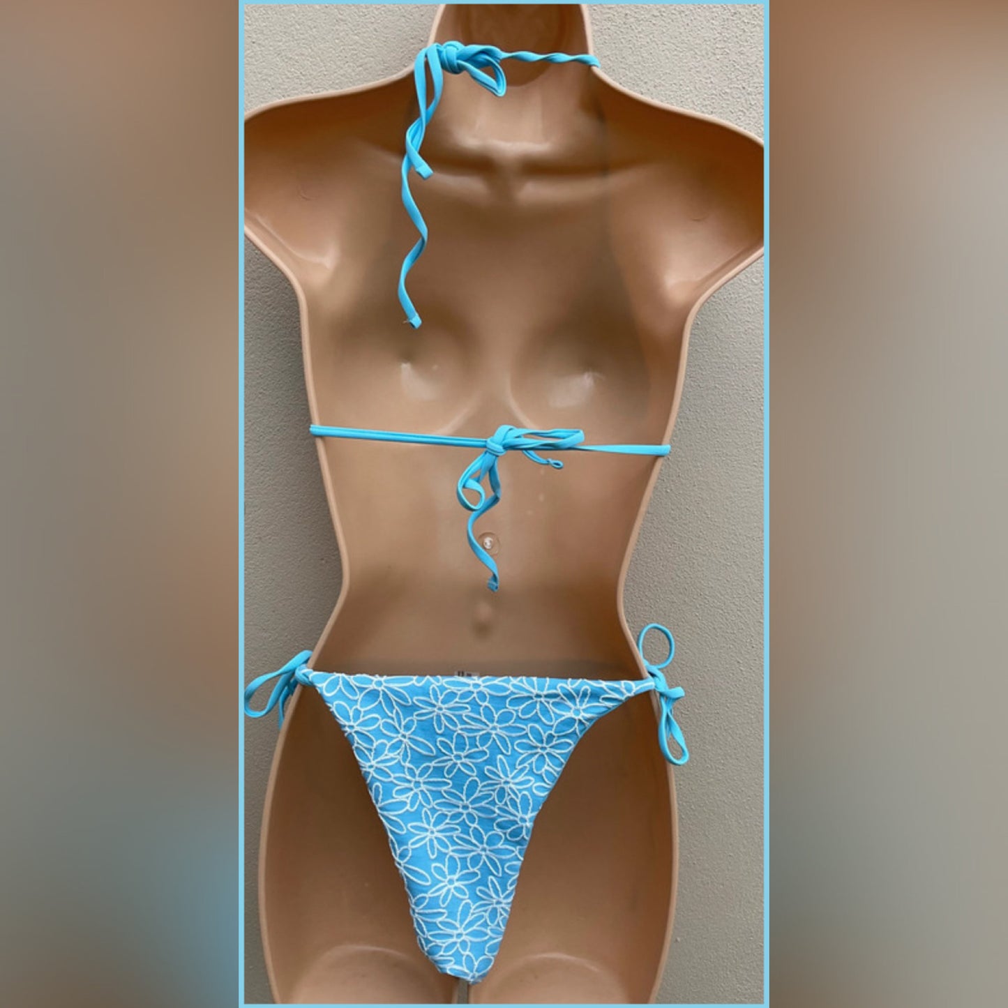 Embroidered flower bikini in sky blue size XL (14)